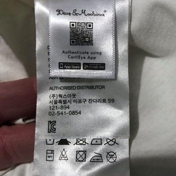 Deus Ex Machina Off White Long Sleeve Crew Neck Tee - Picture 6 of 11